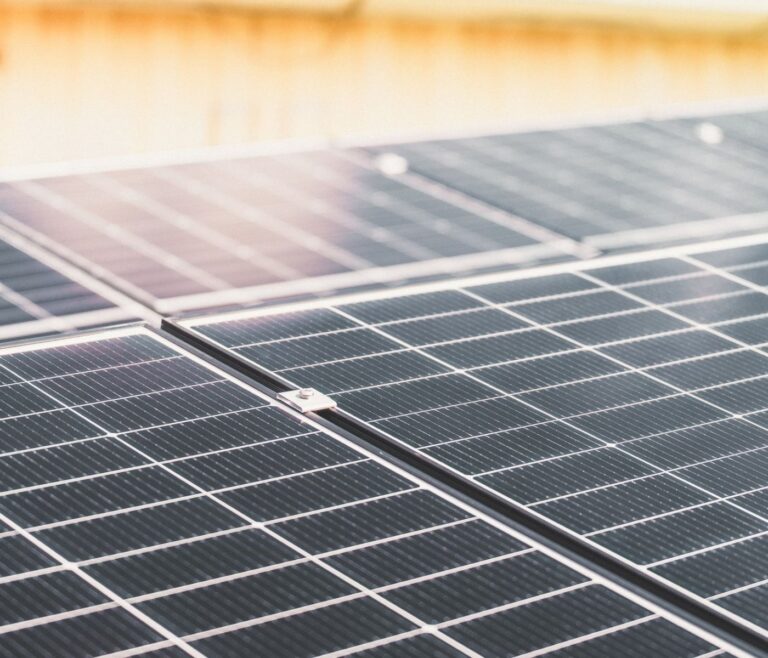 Économie panneau solaire autoconsommation : 5 mythes qui vous coûtent l'argent 19 Économie panneau solaire autoconsommation : 5 mythes qui vous coûtent l'argent
